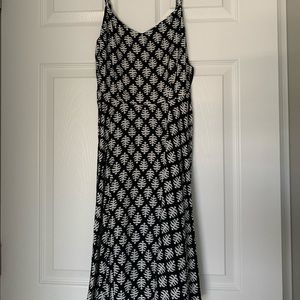 Old navy tank black and white sundress